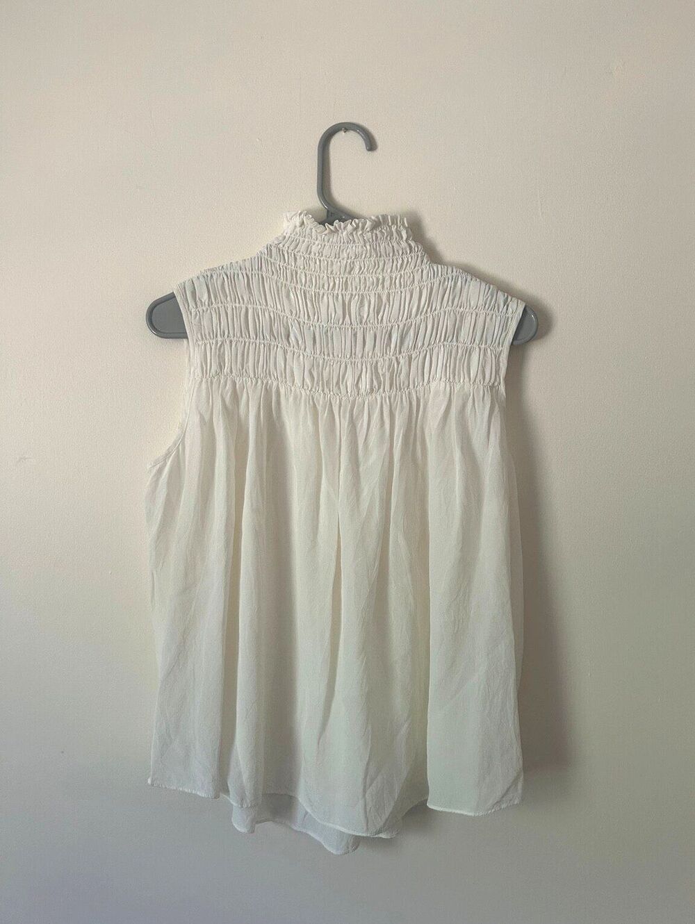 Frame 100% Silk Smocked High Neck Blouse Medium White/Cream